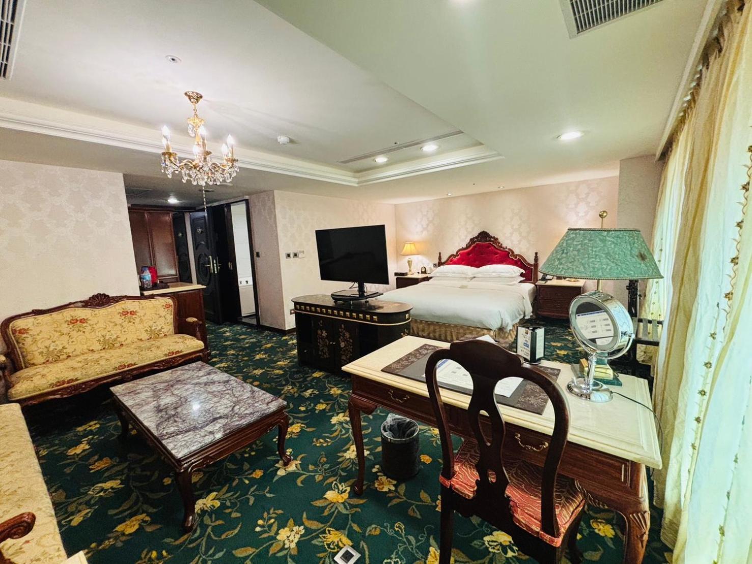 Royal Seasons Hotel Taipei ‧ Nanjing W. Exterior photo