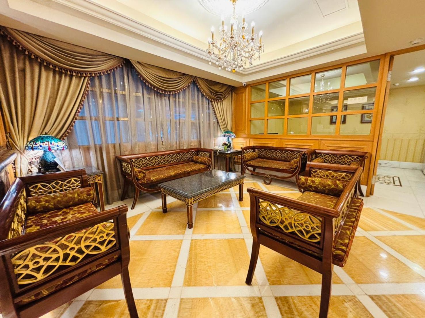 Royal Seasons Hotel Taipei ‧ Nanjing W. Exterior photo